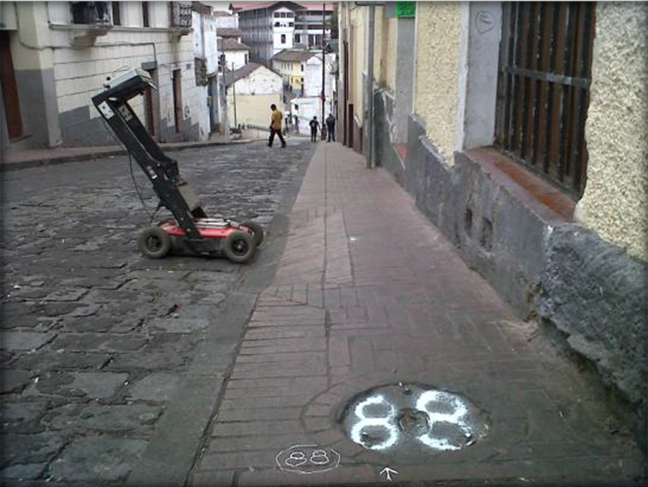 3 3